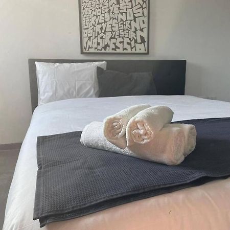 Lovely Flat In The Center 36 Apartment Tel Aviv Luaran gambar